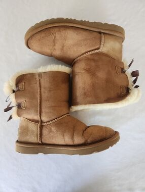 UGG Bailey Bow II | Chestnut
